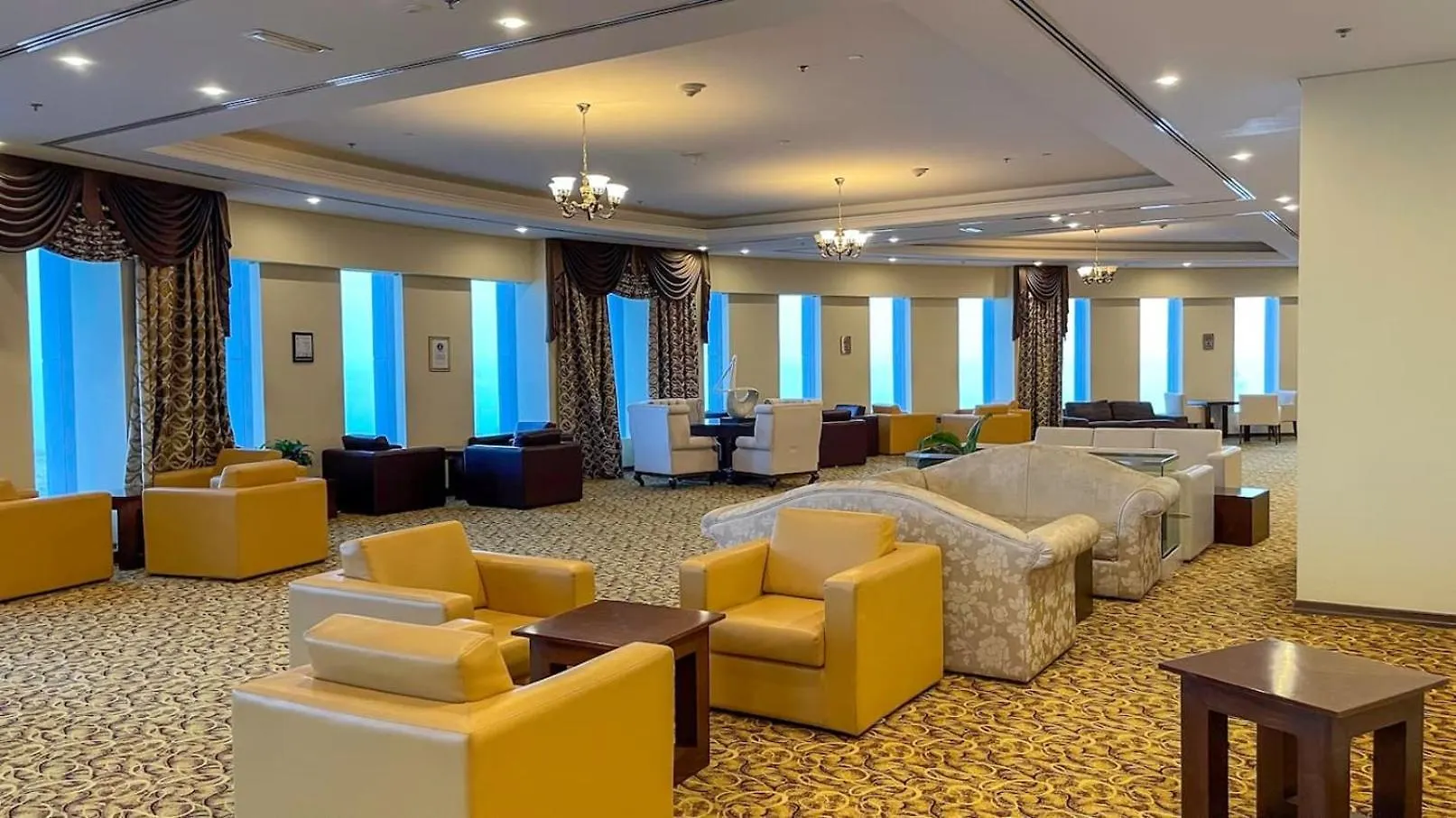 The Penthouse On 71St Floor Daire Dubai